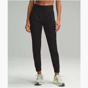 RARE NWT It's Rulu Run HR Jogger *Fleece Black 10